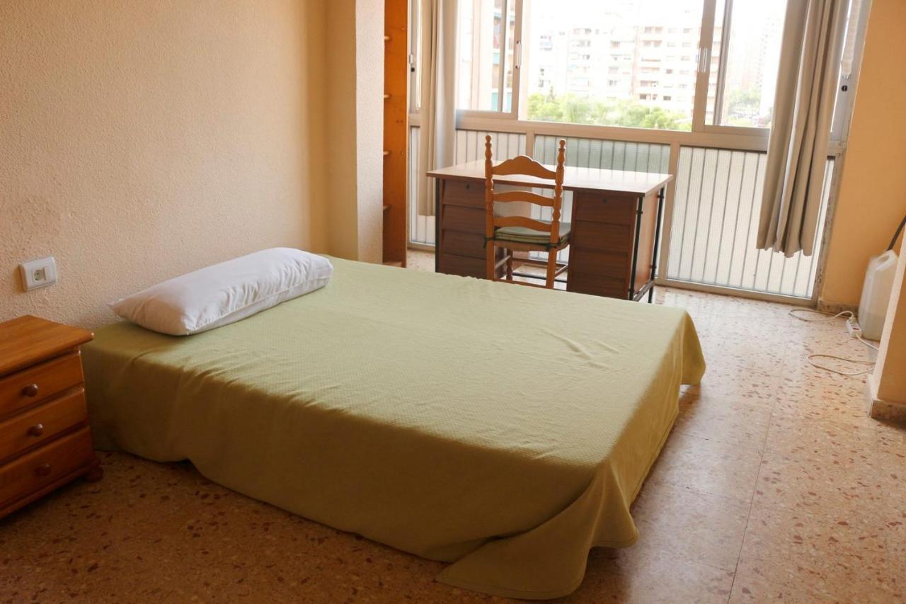 Bigger Flat For Holiday Near Beach Ideal For Familie With Climatisacion Valencia Exterior foto