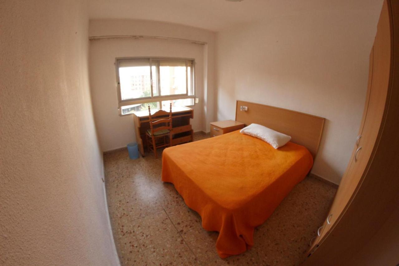 Bigger Flat For Holiday Near Beach Ideal For Familie With Climatisacion Valencia Exterior foto